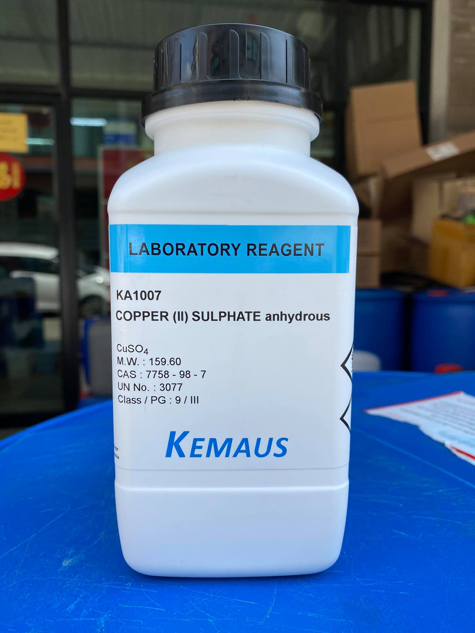 Copper (II) sulfate anhydrous 99 Lab.grade (500 กรัม/ขวด) ยี่ห้อ