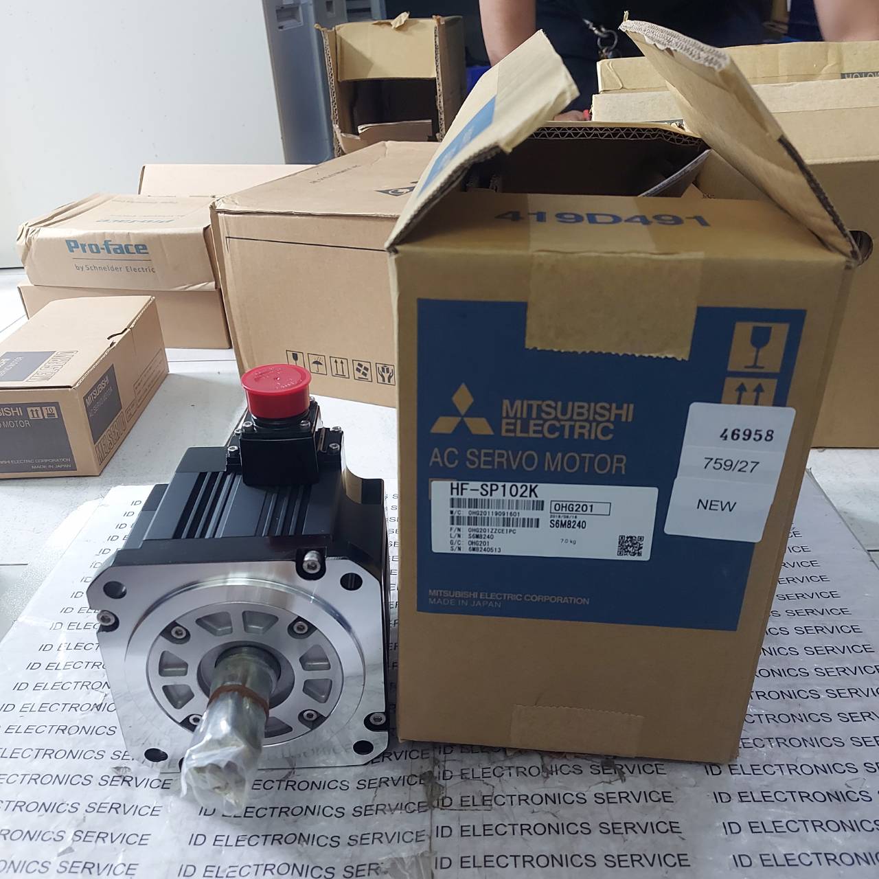 HC-SFS52 SERVO MOTOR " MITSUBISHI "