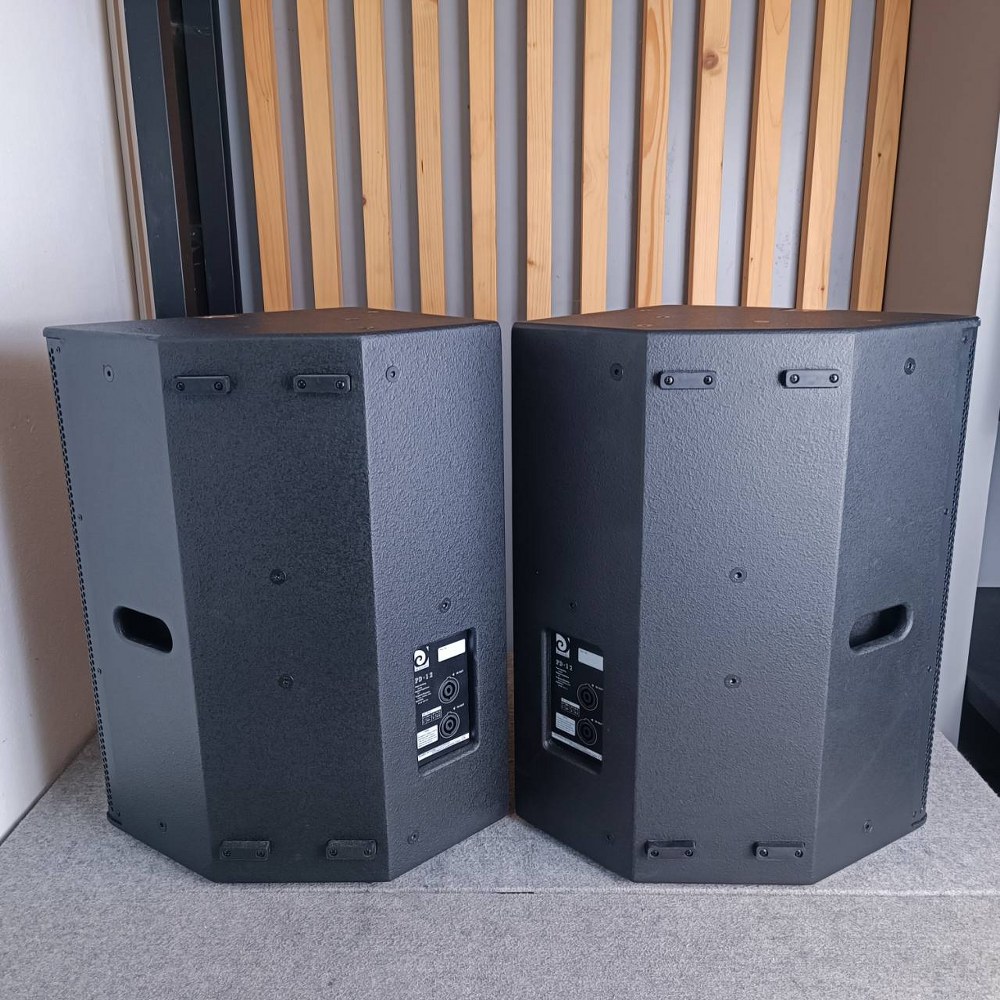 1คู่ DE ACOUSTIC PD-12 ตู้ลำโพง 12นิ้ว (คู่ละ) ตู้ลำโพง 12 นิ้ว เหมาะ สำหรับงานเสียงกลางแจ้ง สามารถวางเป็นมอนิเตอร์ได้ PD12 PD 12 เอไอ-ไพศาล