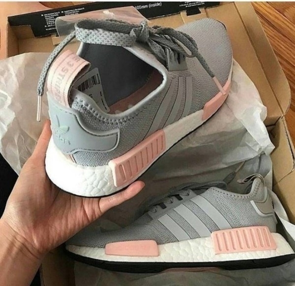 ADIDAS NMD R1 Grey/Pink สีโซน UK ปลั๊กชมพู (ของใหม่ Shoes Case)