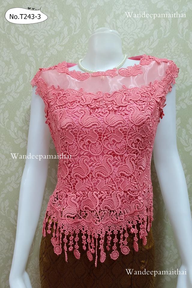 เสื้อลูกไม้คอตตอนเนื้อดี แขนเลย ด้านหน้าแต่งผ้าออแกนดี้ สีโอรสเข้ม เบอร์ M