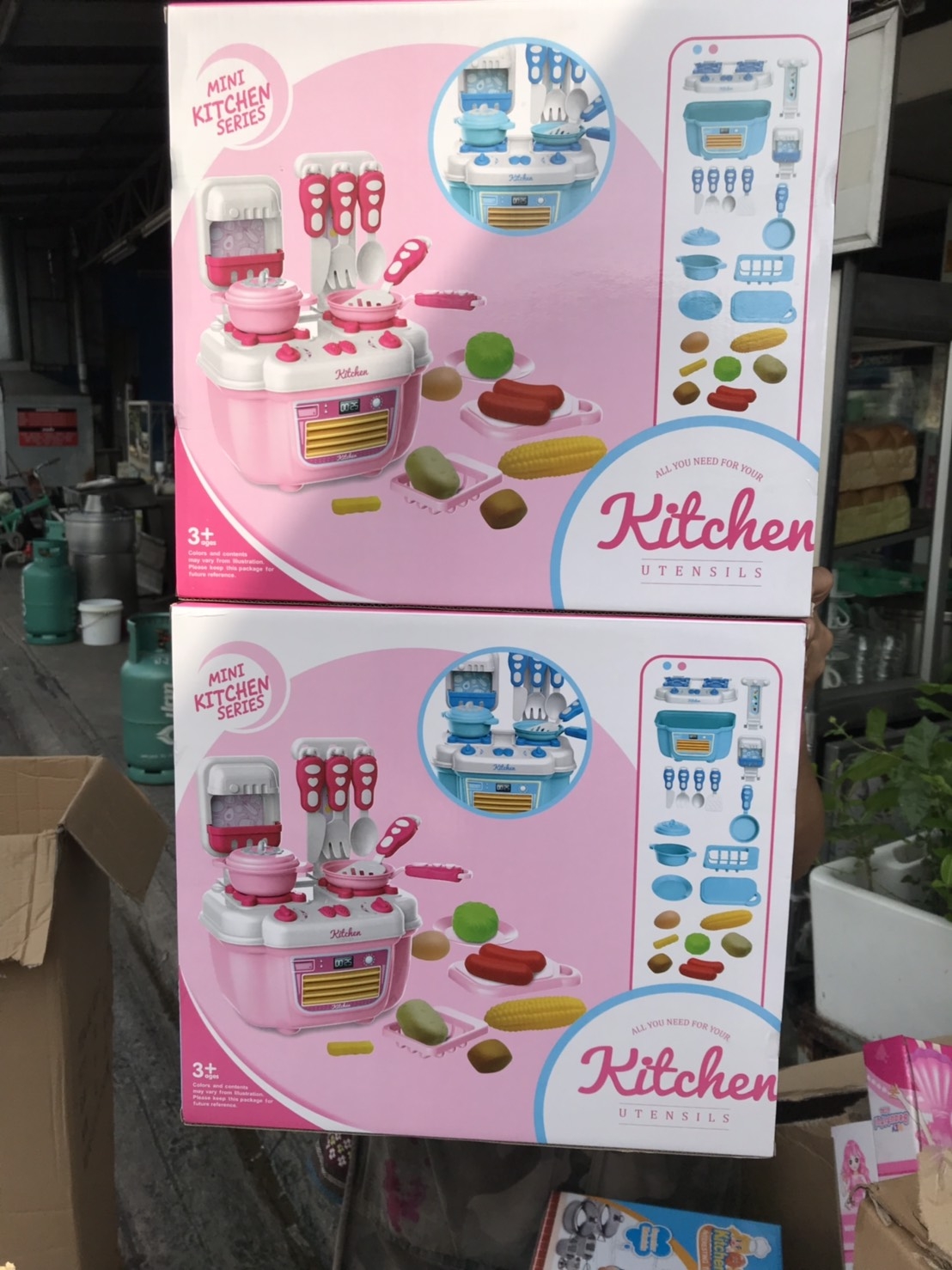 377 ของเล่นเด็กชุดครัวพร้อมผักพลาสติก กล่องละ