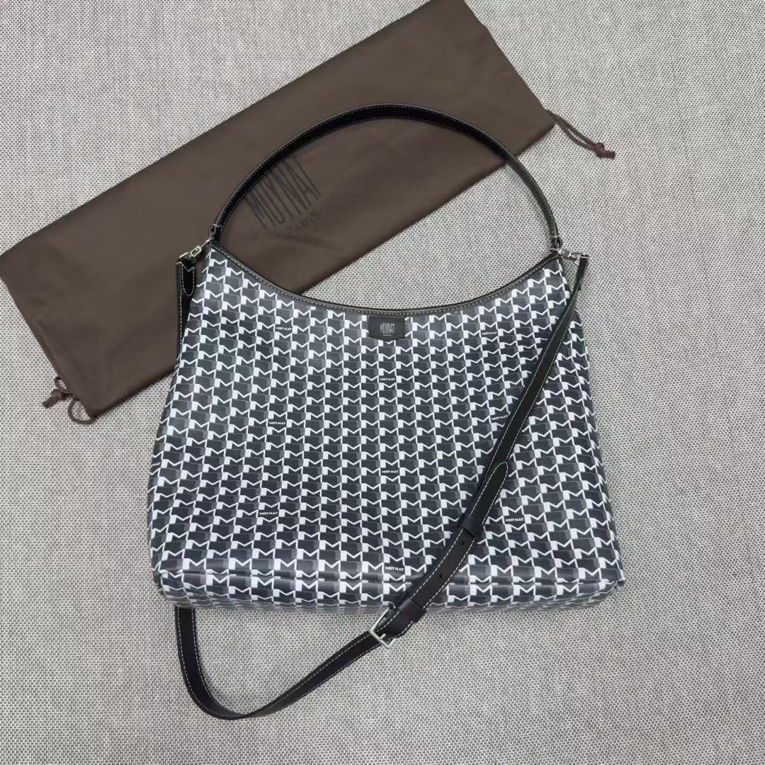 กระเป๋าแคนวาส Moynat Hobo Bag the House’s signature monogram canvas สินค้าใหม่ ของแท้