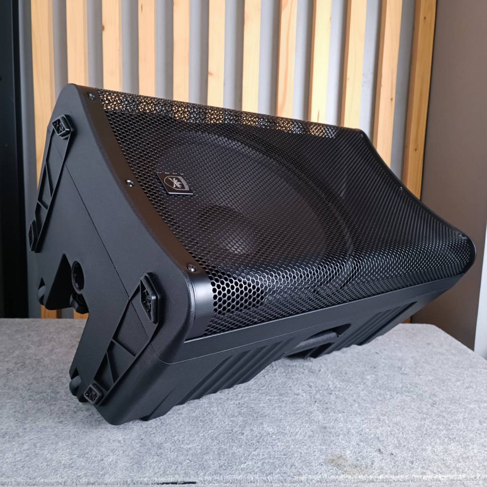 PROEUROTECH KF-15ES ลำโพงล้อลาก ไมค์ลอยUHF รองรับสัญญาณ Bluetooth MP3/USB RM KF15ES KF15ES เอไอ-ไพศาล