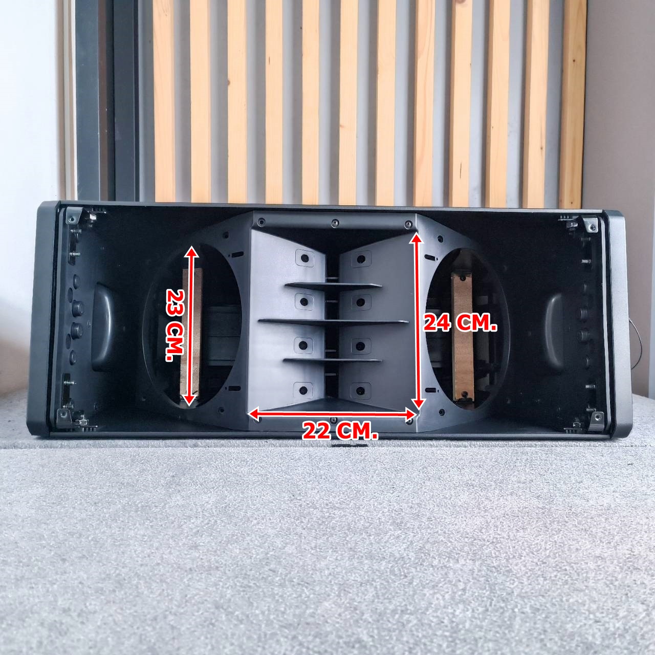 KANE ตู้เปล่าพลาสติก LINE ARRAY 10นิ้ว เฉพาะตู้ KA NE ตู้เปล่า พร้อมปากแหลม Line array ตู้แขวน คาเนะ เอไอ-ไพศาล