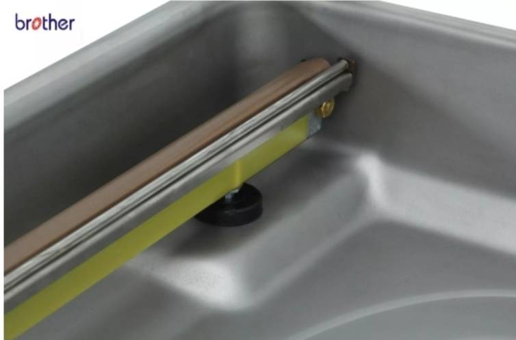 เครื่องซีลสูญญากาศ VM-500 ยี่ห้อ Brother