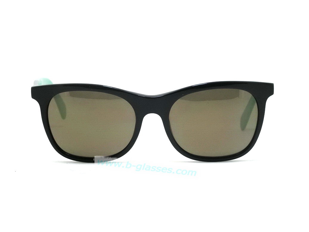 S แว่นกันแดด Diesel ใส่เท่ห์มากมายแน่นอนค่ะ ของแท้100%และถูกสุดๆ ส่งตรงจากUS.ค่ะ