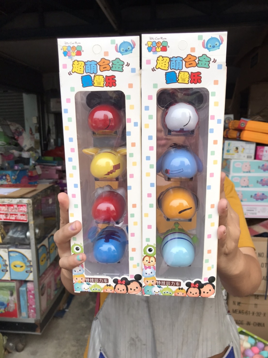 6803 ของเล่นโมเดลรถเหล็กดิสนีย์เล่นมือ 4 คัน กล่องละ