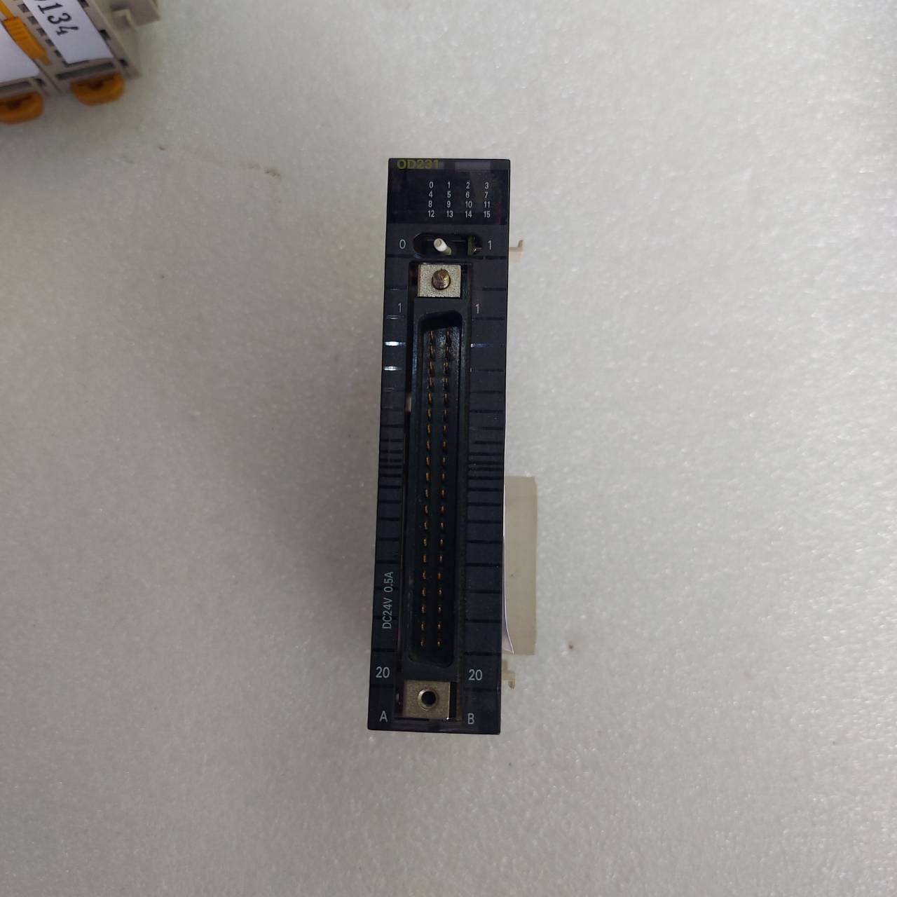 CJ1W-OD231 PLC "OMRON"