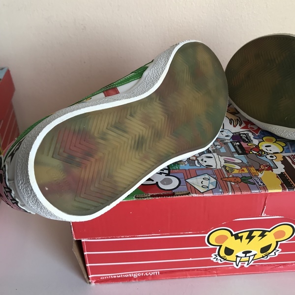 Tokidoki Lawnship - White / Apple Green (Show Case) เก่าเก็บ