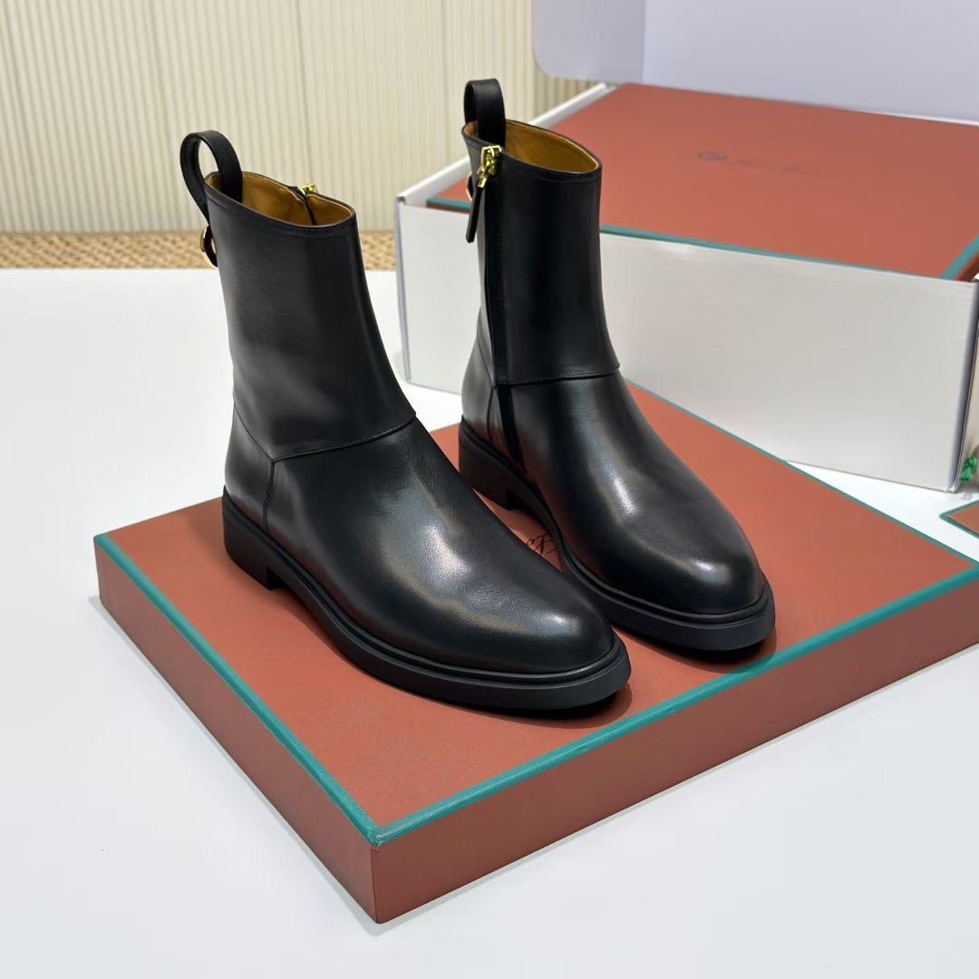 **do** รองเท้าหนังบู้ทสั้น Loro Piana Kilda Ankle Boot มีซิปข้าง หนังนิ่มมาก มีไซส์ 35-39 สินค้าใหม่ ของแท้