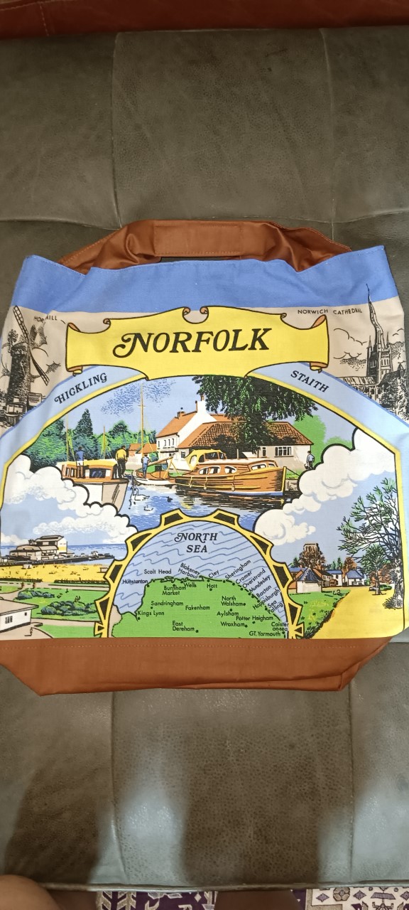 กระเป๋าผ้า TEA TOWEL (คล้องแขน)