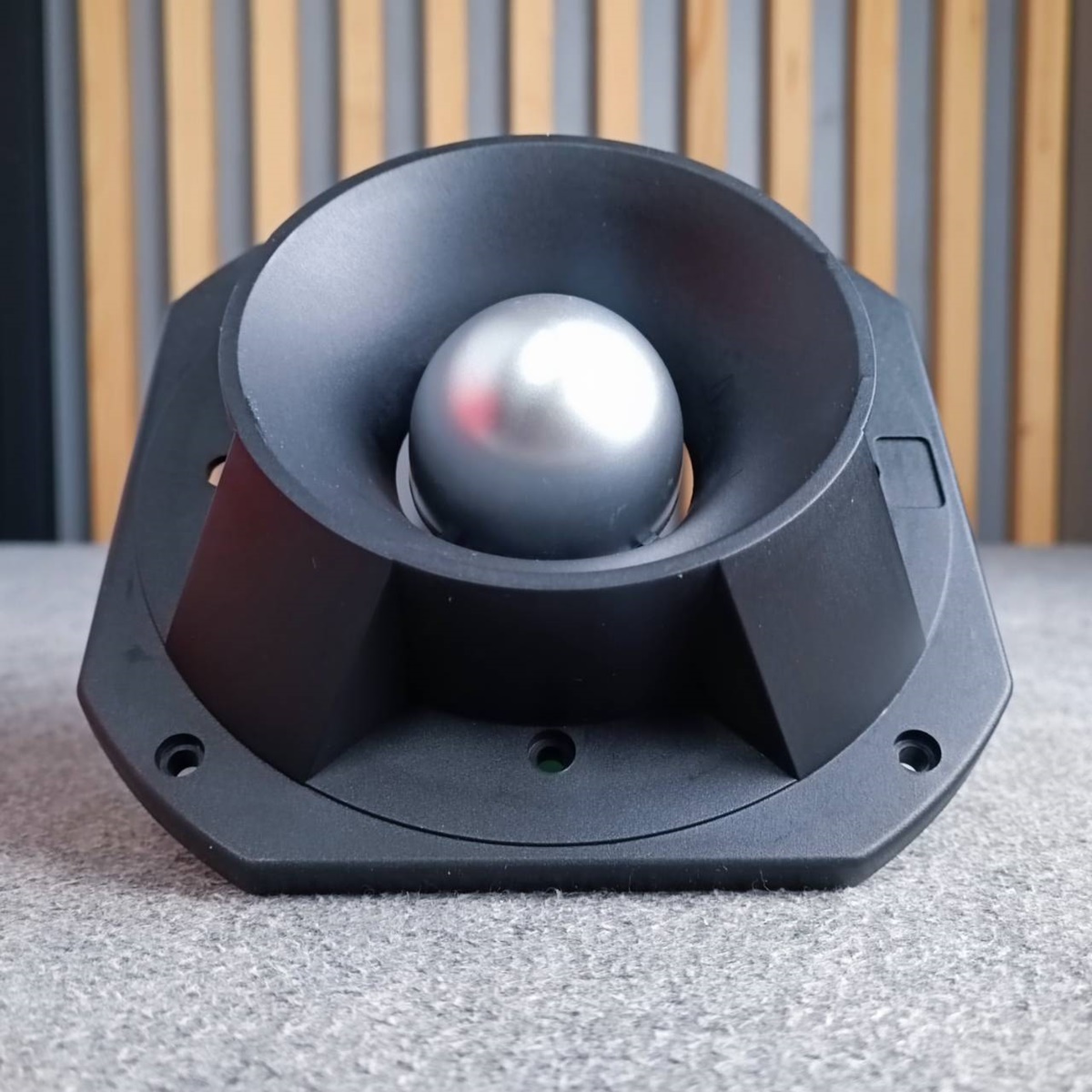 หน้ากาก ลำโพงแหลมจวรด 888 ไม่ติดยีห้อ หน้ากาก ลำโพง เสียงแหลม จรวด 888 อะไหล่ ดอกลำโพง เอไอ-ไพศาล