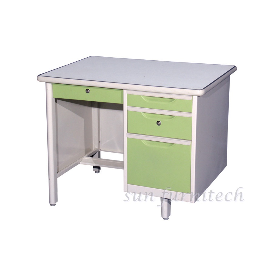 โต๊ะทำงานเหล็ก 3 ฟุต พร้อมลิ้นชัก มีกุญแจล็อค ยี่ห้อ Elegant รุ่น TM3F