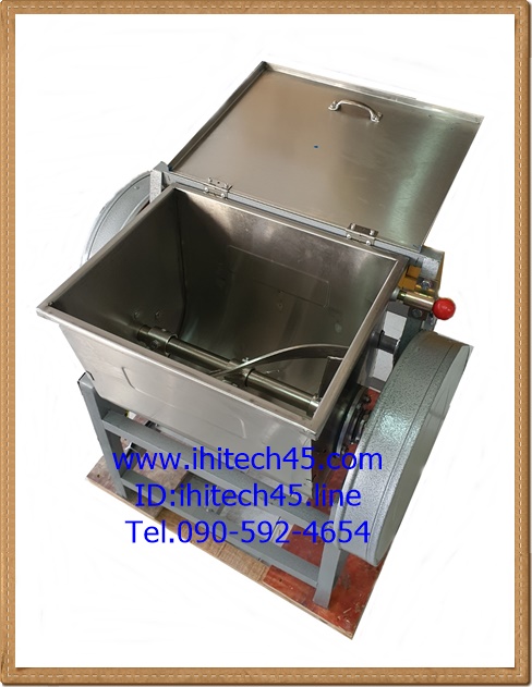 เครื่องนวดผสมถังนอน รุ่น 15 กก.