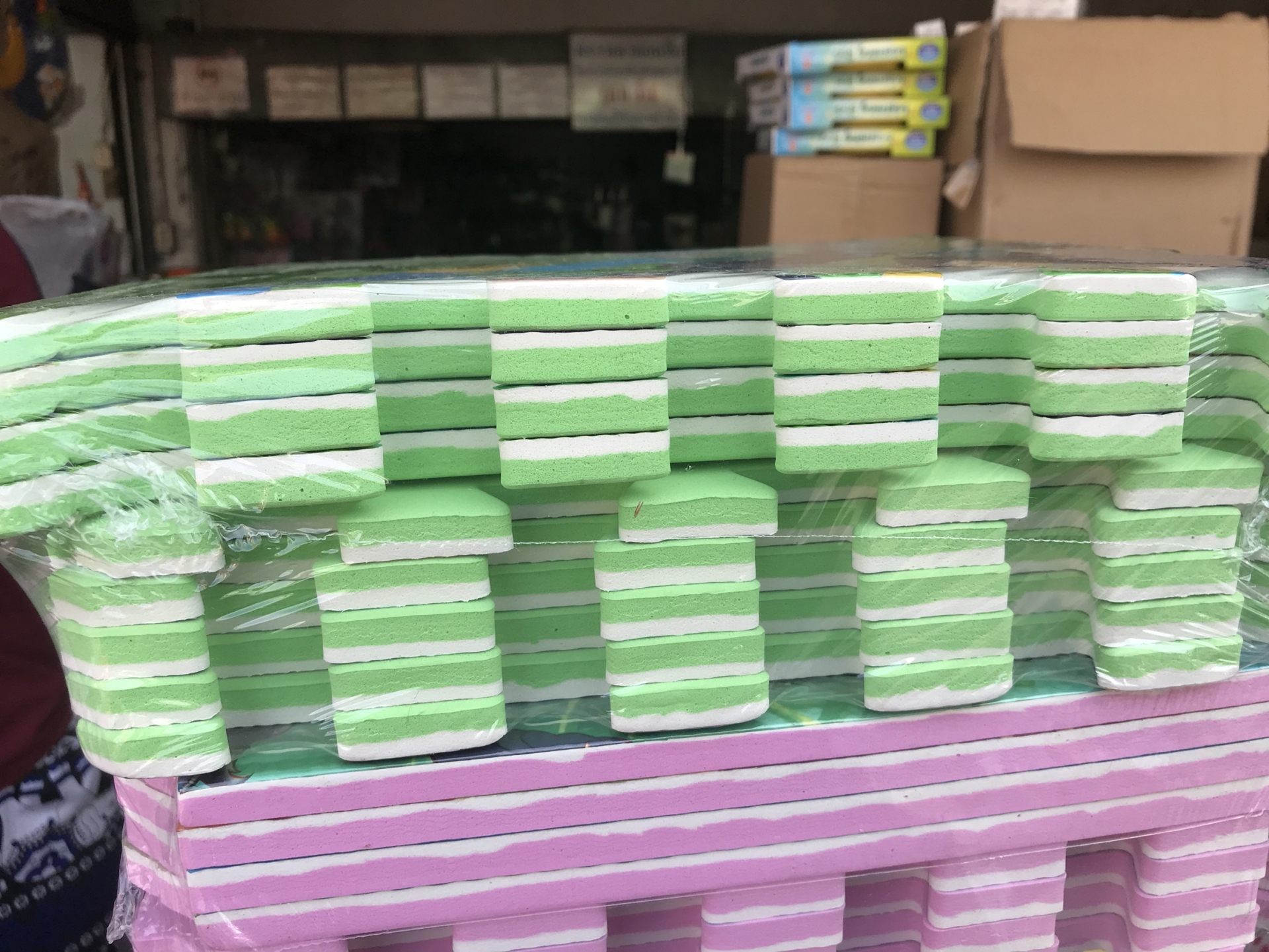 BT9717 ของใช้เด็กโฟมรองคลานลายเบนเทน แพ็ค 9 แผ่น แผ่นกันกระแทก ลิขสิทธิ์ถูกต้อง