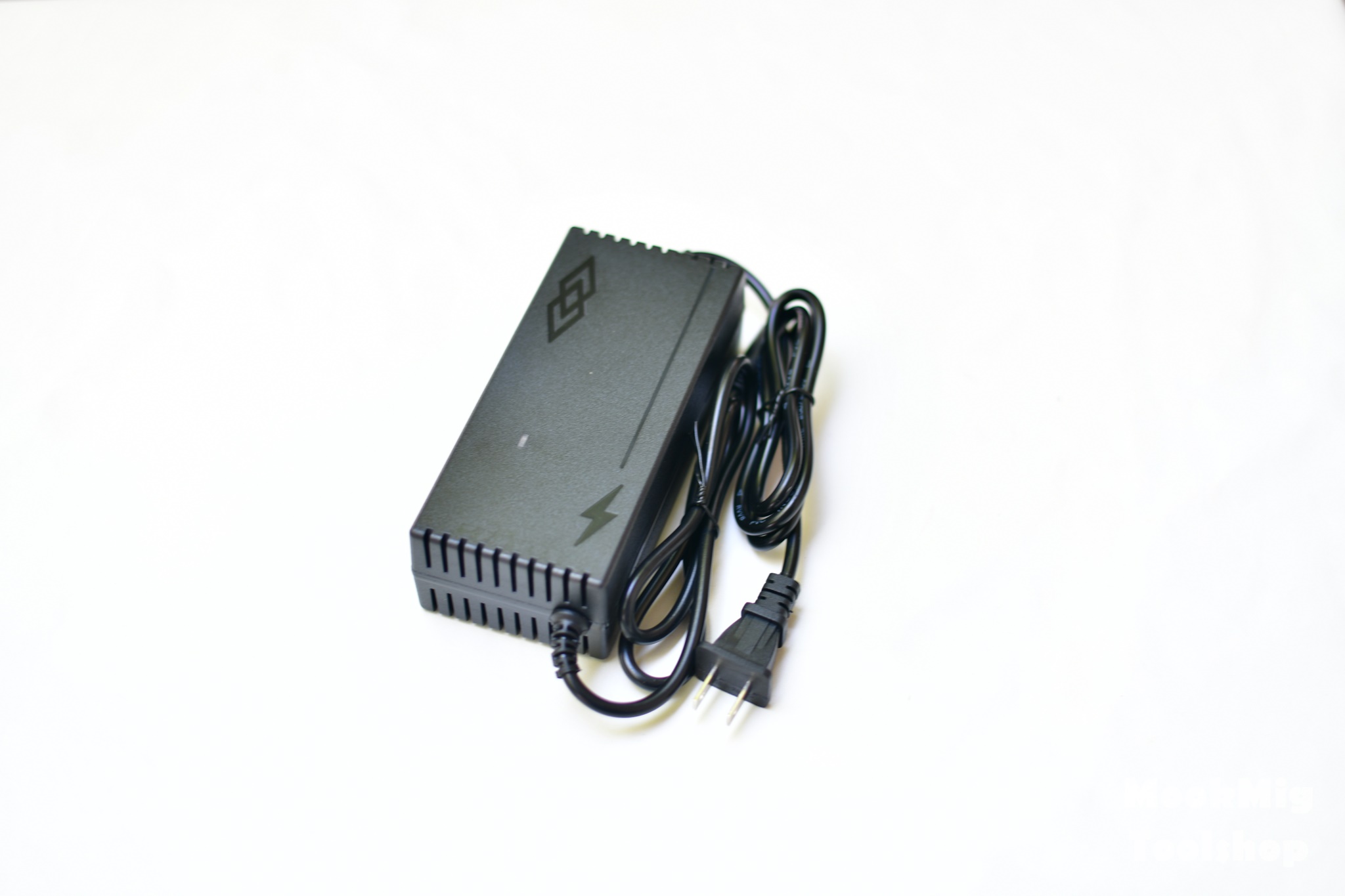 Li-Ion Charger 29.4V 3A - 5A ที่ชาร์จแบตเตอรี่ Lithium Ion สำหรับแบต 3.7V 7S Adapter Charger 29.4V มีพัดลมระบายความร้อน