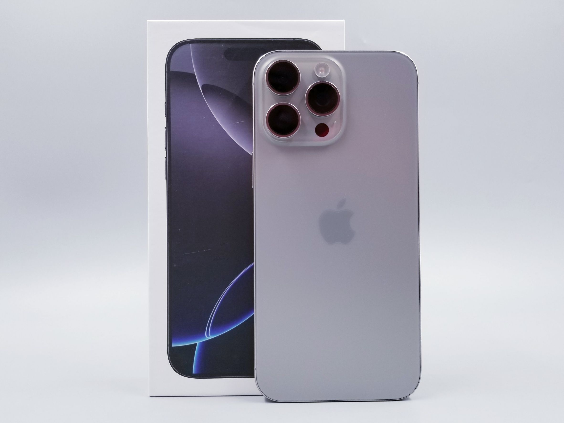 iPhone 16 Pro Max 256GB Natural Titanium สวยครบกล่อง แบต 92% มีประกันศูนย์