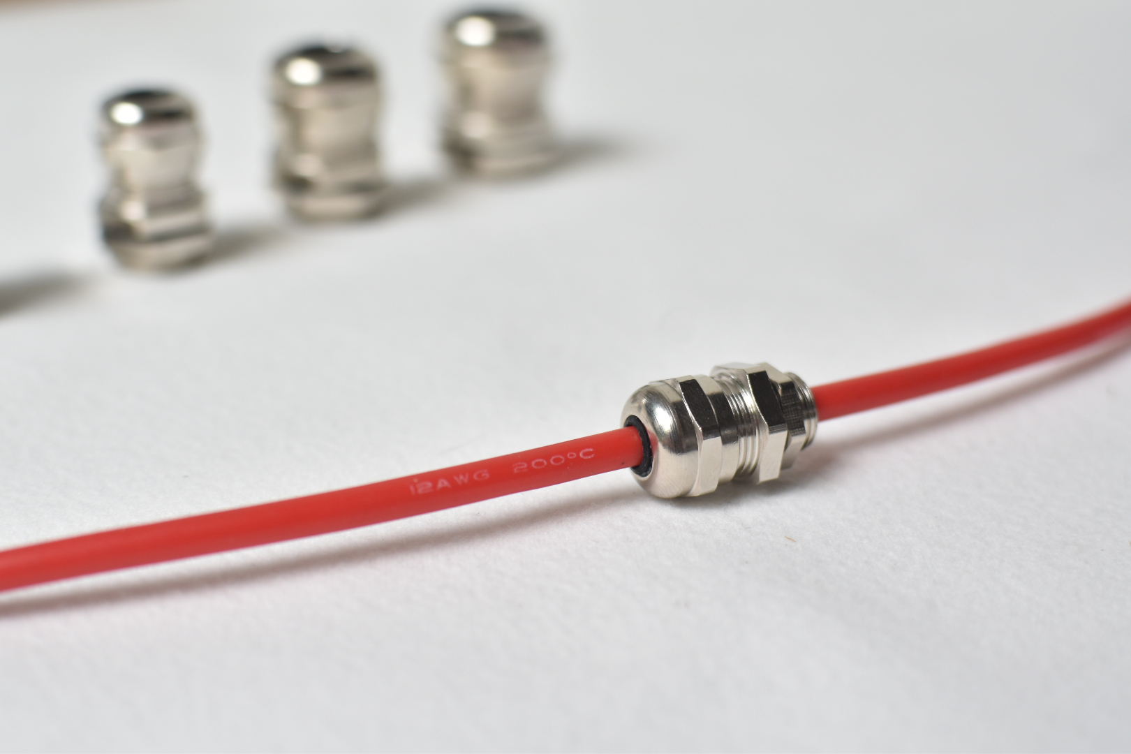 เคเบิ้ลเกลน สแตนเลส จุดเข้าสายเข้าตู้ หรือเข้าบล็อก เพื่อกันน้ำ IP68