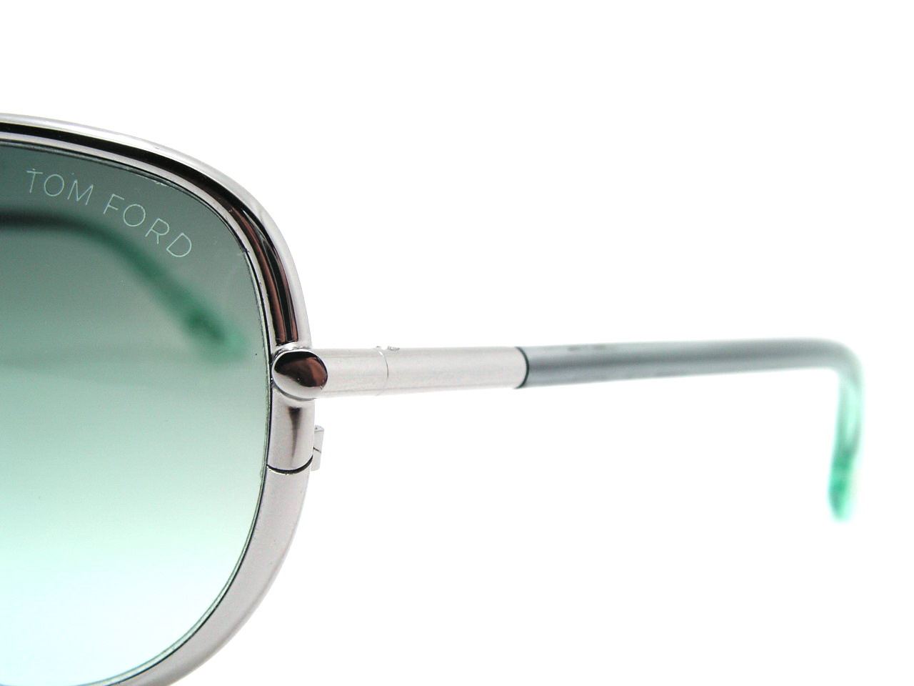 หมดแล้วค่ะ+++แว่นกันแดด Tom Ford !!!ไฮโซมากมายค่ะ ของแท้100%และถูกสุดๆ ส่งตรงจากUS.ค่ะ