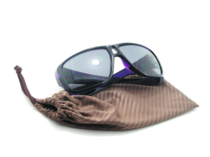 แว่นกันแดด Oakley Dispatch สี Grape Juice ใส่เท่ห์สุดๆค่ะ ของแท้และถูกที่สุด ส่งตรงจากUS.ค่ะ