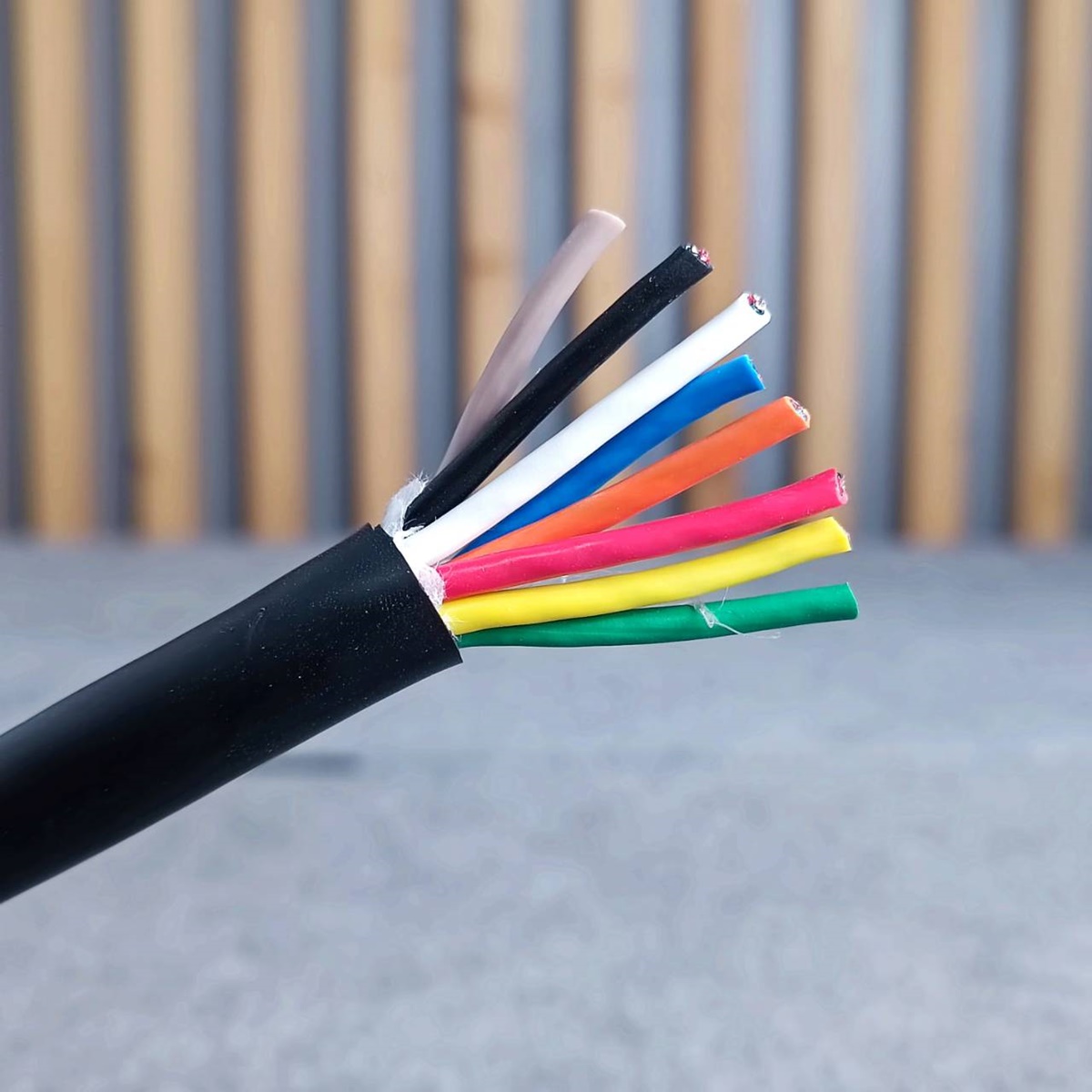 (1ขด) มี 3 ขนาดให้เลือก สายมัลติคอร์ 8คอร์ JSL-183(เมตร) สีดำ ขด 15/ 20 /30 เมตร สายสัญญาณเสียง สาย8คอร์ JSL183 JSL 183 Multicore Cable เอไอ-ไพศาล