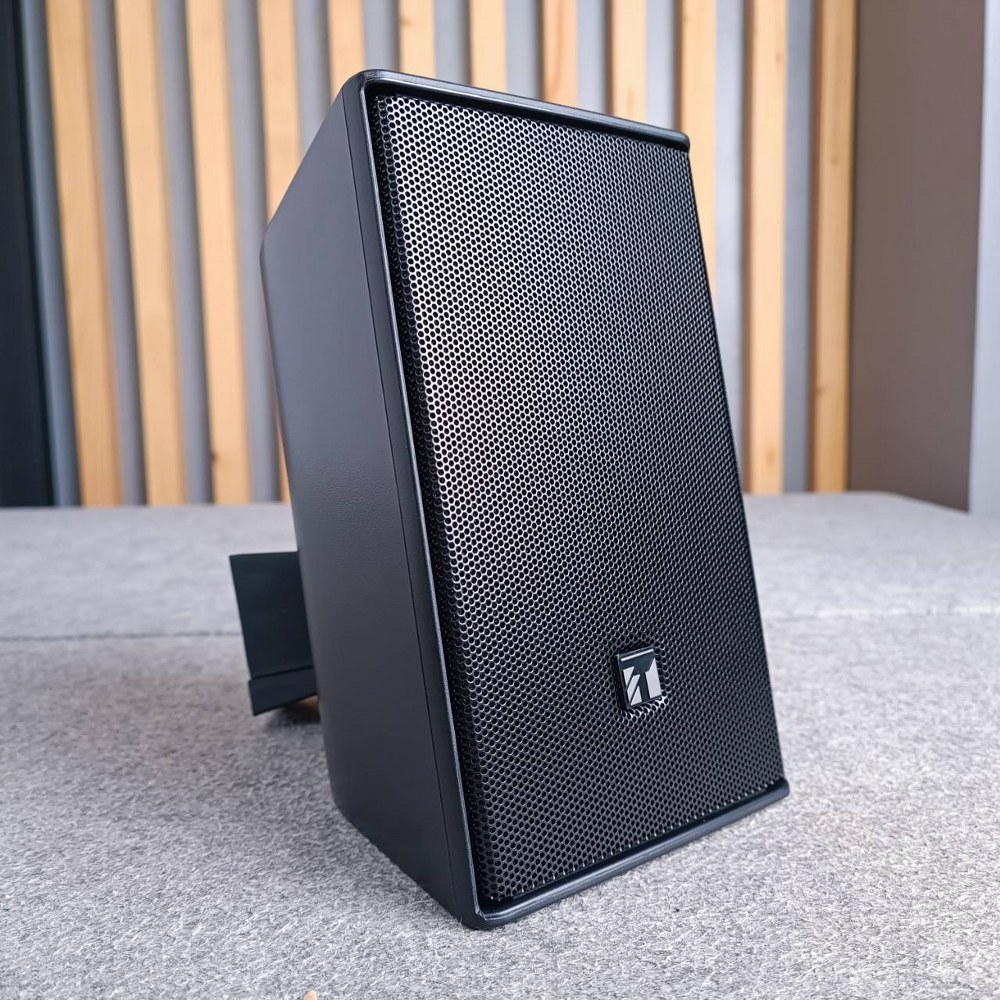 TOA F-03BT ตู้ลำโพงแขวน สีดำ พร้อมขาแขวน ลำโพงติดผนัง ขนาด 3.5 นิ้ว รองรับกำลังขับ 60 วัตต์ 8 โอห์ม โตอะ F 03BT F03BT เอไอ-ไพศาล