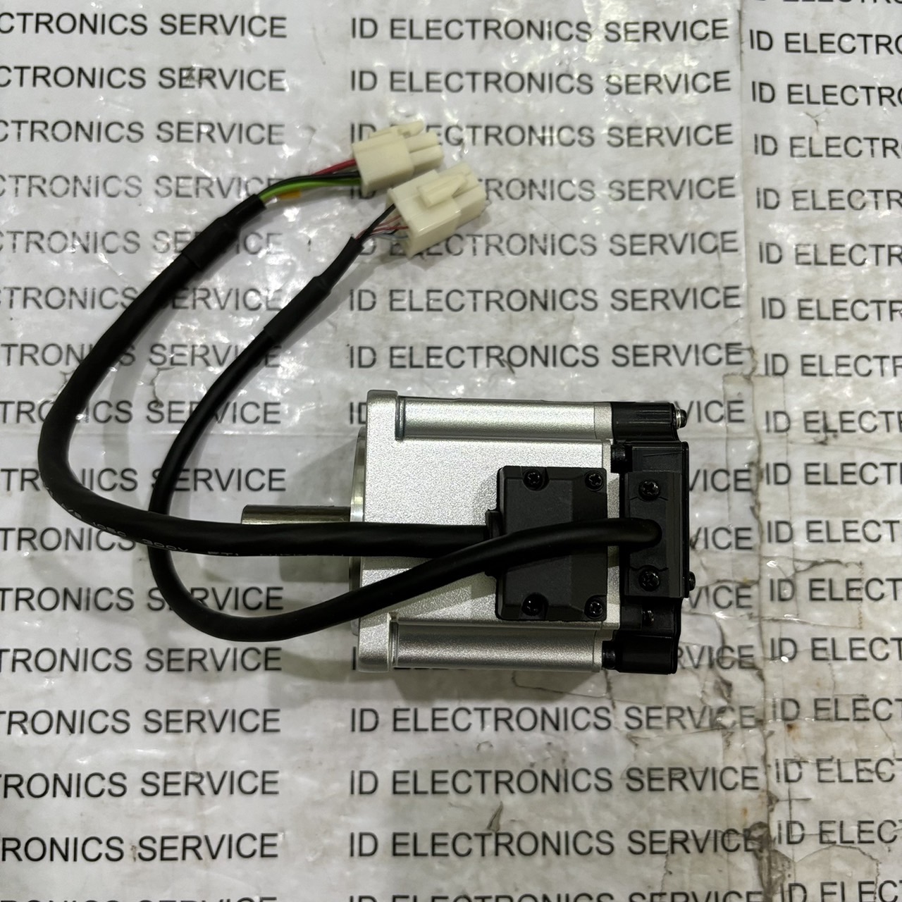 SERVO MOTOR "PANASONIC" Model : MHMF022L1U2