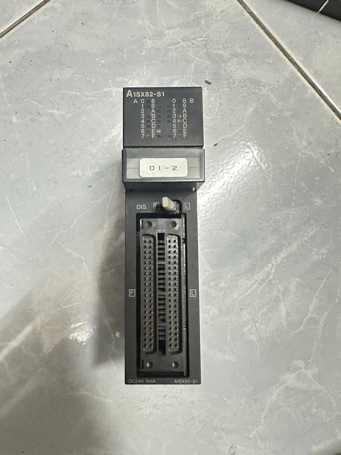 A1SX82 PLC "MITSUBISHI"