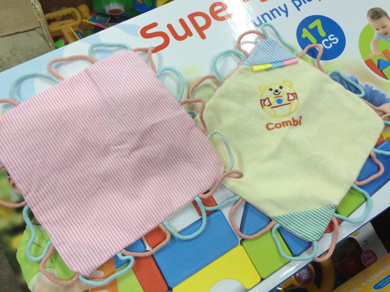 CH841 ของใช้เด็กผ้าเช็ดหน้าเด็ก ผ้าเช็ดปากเด็ก ของแท้ ผืนละ