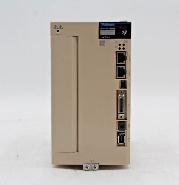 SGD7S-200AA0A SERVO DRIVE "YASKAWA"