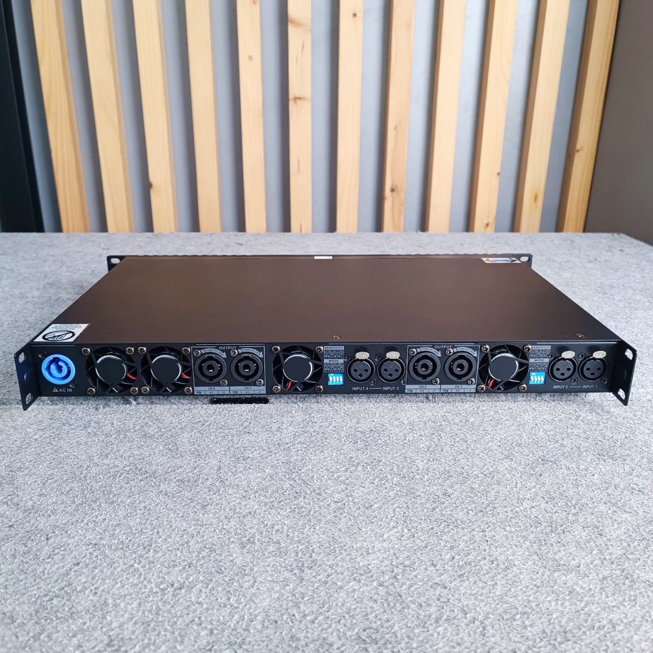 AUDIO JOCKEY A&J AJD-10004 POWERAMP 1U 4CH เครื่องเสียงกลางแจ้ง AJD 10004 เพาเวอร์แอมป์ AJD10004 เอไอ-ไพศาล