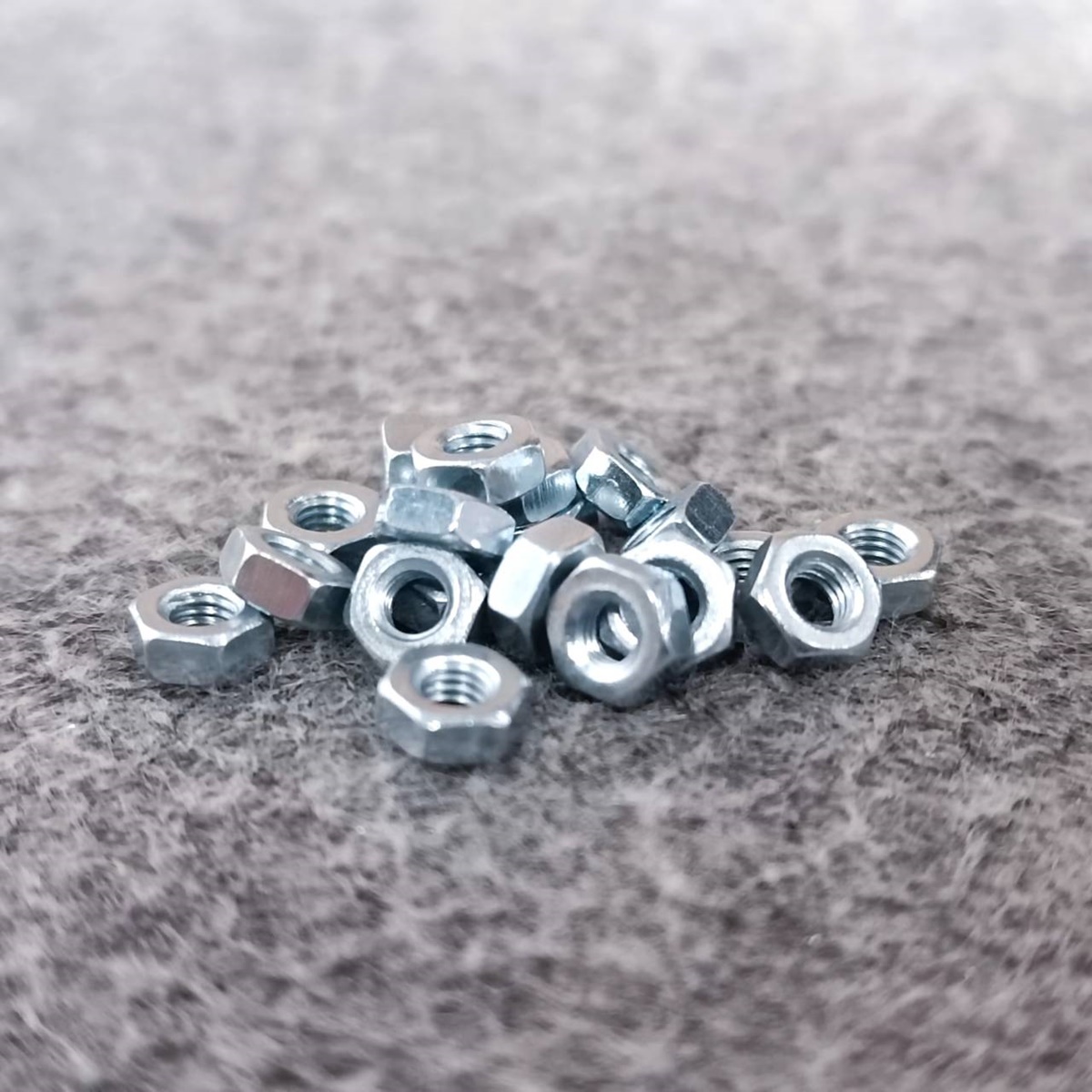 ถุง20ตัว หัวน็อตขาว M3 0.5X5.5 หัวน็อตขาวM3 หัวน็อตขาวM 3 M-3 น็อต หัวน็อตตัวเมีย น็อตตัวเมีย น็อตตัวเมียM3 เอไอ-ไพศาล