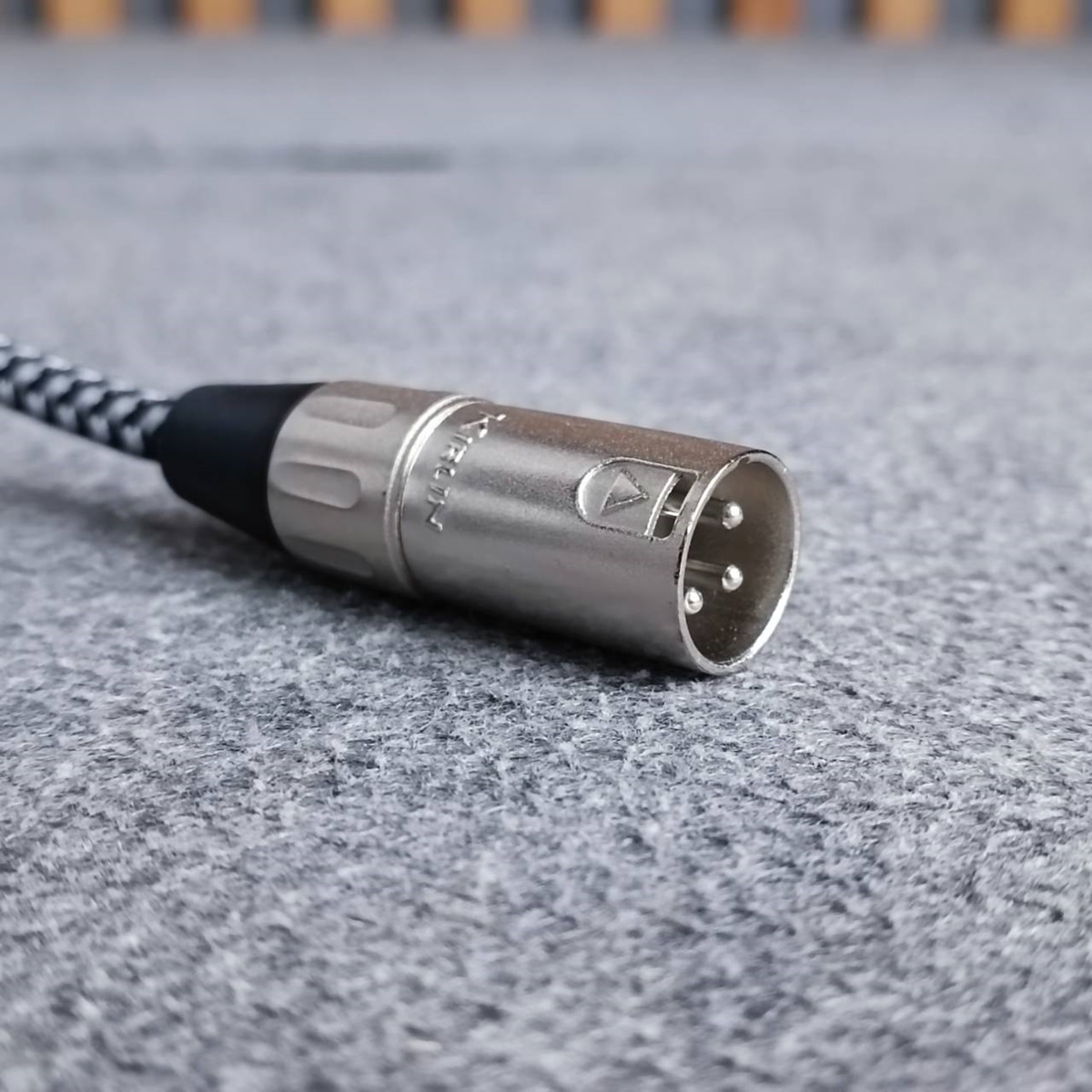 6เมตร KIRLIN MW-480 BKB สายไมค์ XLRผู้-เมีย แบบถัก 6เมตร 24awg .สายสัญญาณ CANNON ผู้ ออก CANNON เมีย สาย บาลานซ์ เอไอ-ไพศาล