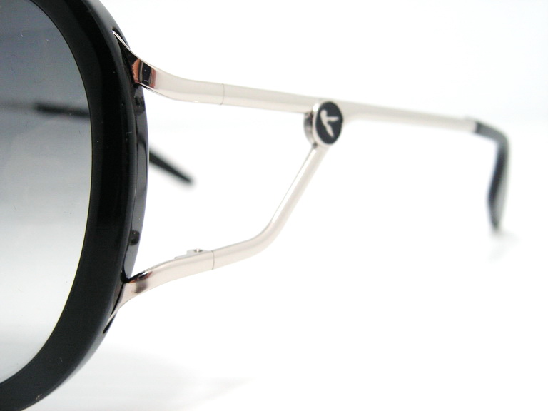 หมดแล้วค่ะ+++แว่นกันแดด Fifty Five DSL !!!ใส่เท่ห์มากมายแน่นอนค่ะ ของแท้100%และถูกสุดๆ ส่งตรงจากUS.ค่ะ