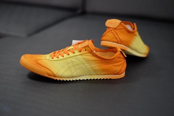 รองเท้าโอนิ Mexico 66 Nippon Made - Orange / Yellow