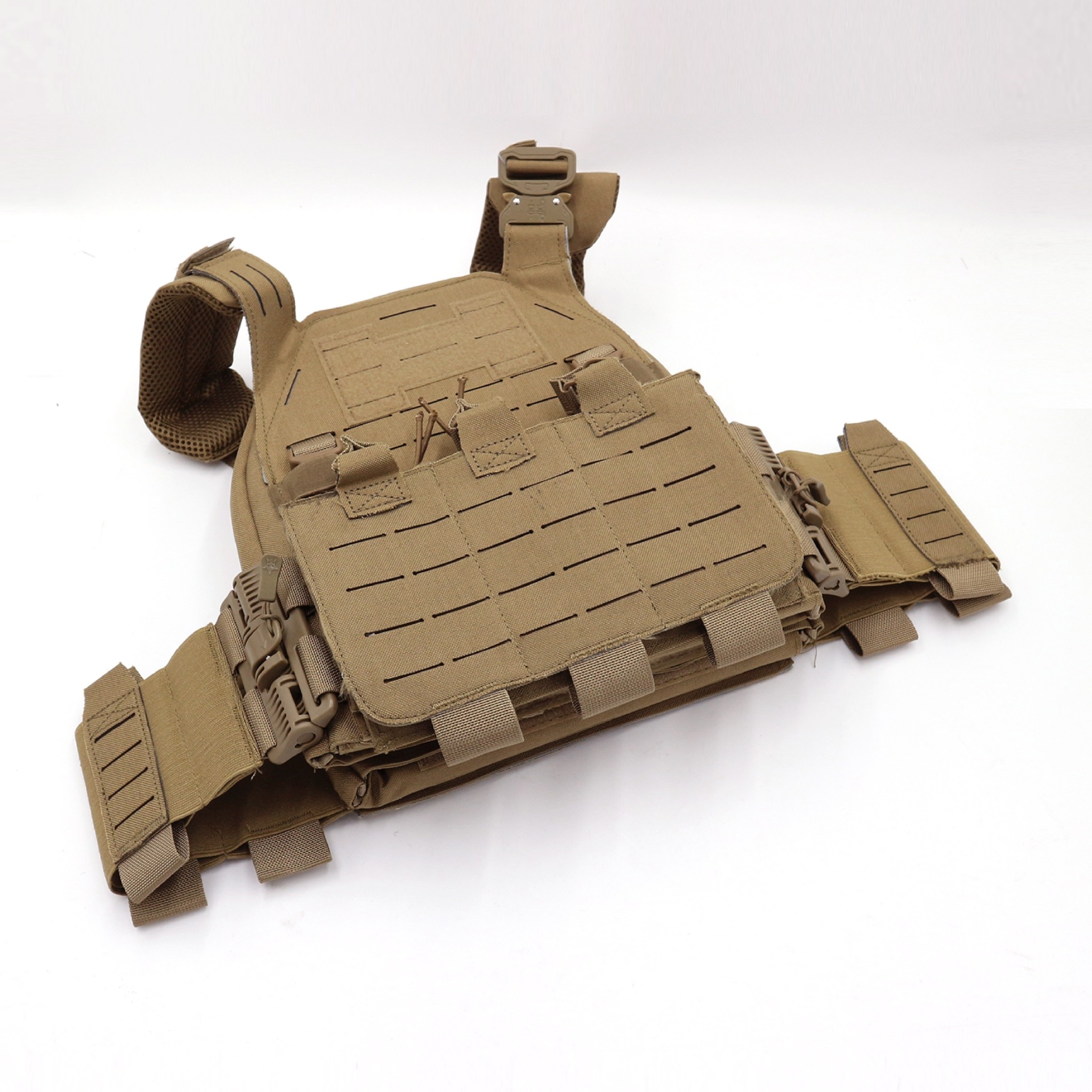 เสื้อเกราะ Universal Vest﹝Tactical Vest﹞