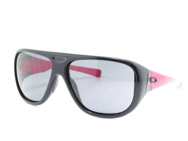 แว่นกันแดด Oakley Correspondent สี Polished Black-Lava สวยมากมายค่ะ ของแท้และถูกที่สุด ส่งตรงจากUS.ค่ะ