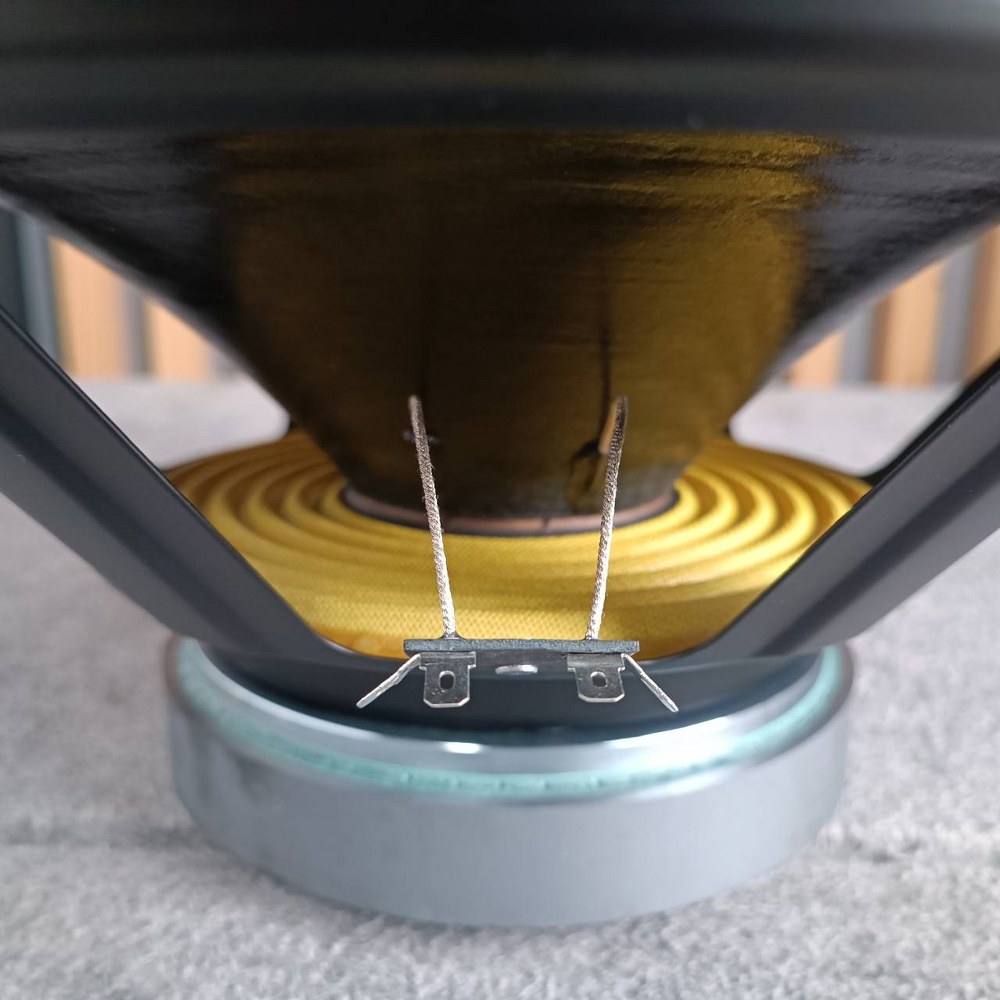 1ดอก KANE มรกต V3 ลำโพง 15นิ้ว ดอกลำโพง โครงปั๊ม วอยซ์ 3 นิ้ว คาเนะ KANE ดอก15นิ้ว วอยซ์3นิ้ว เอไอ-ไพศาล