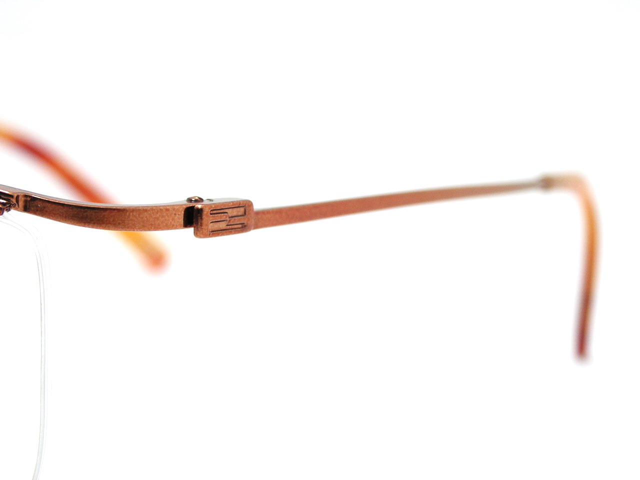 หมดแล้วค่ะ+++กรอบแว่นสายตา Fendi สวยไฮโซสุดๆค่ะ ของแท้100%และถูกสุดๆ ส่งตรงจากUS.ค่ะ