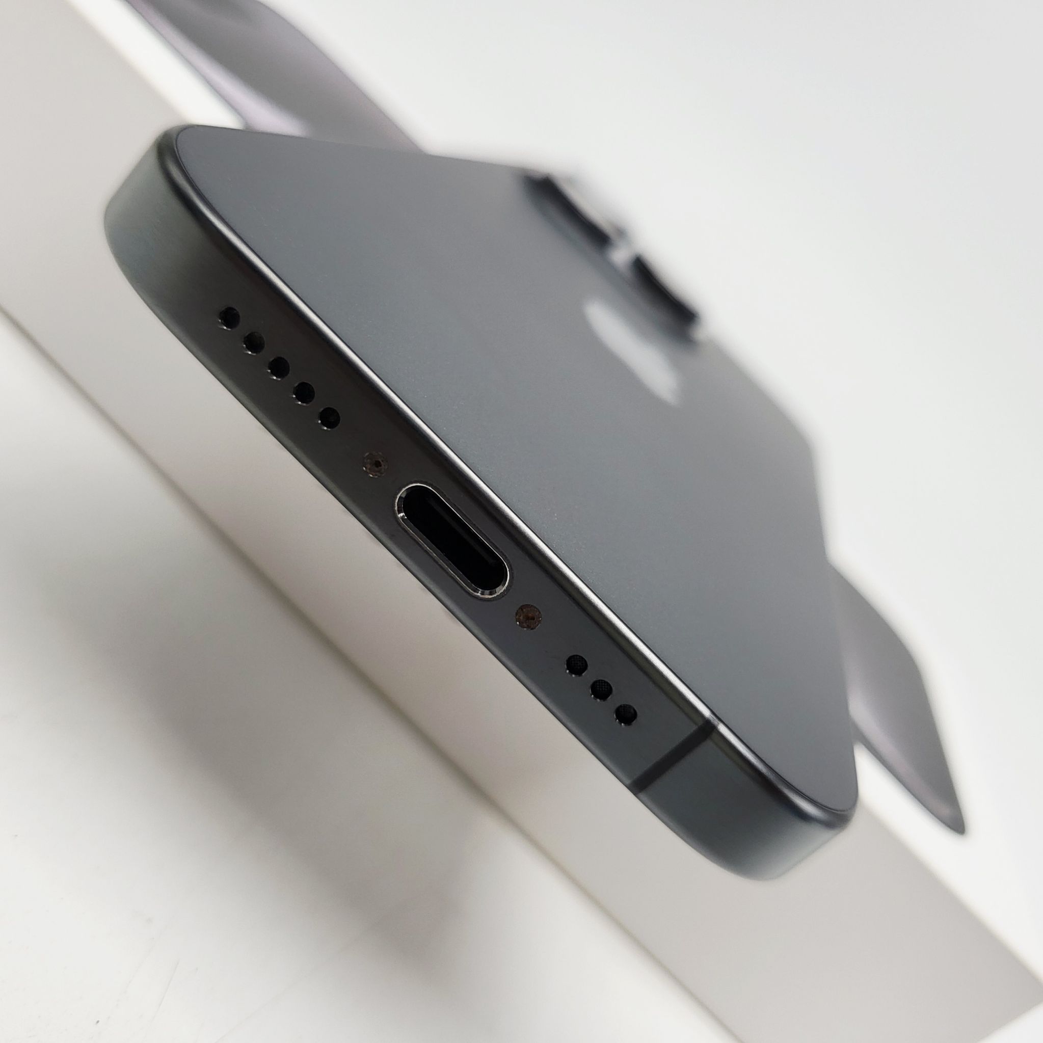 🖤iPhone 15 Pro 128GB Black Titanium🖤 😍#รุ่นยอดฮิต 15 Pro #ศูนย์แท้ สภาพดี ราคาสุดคุ้ม😍