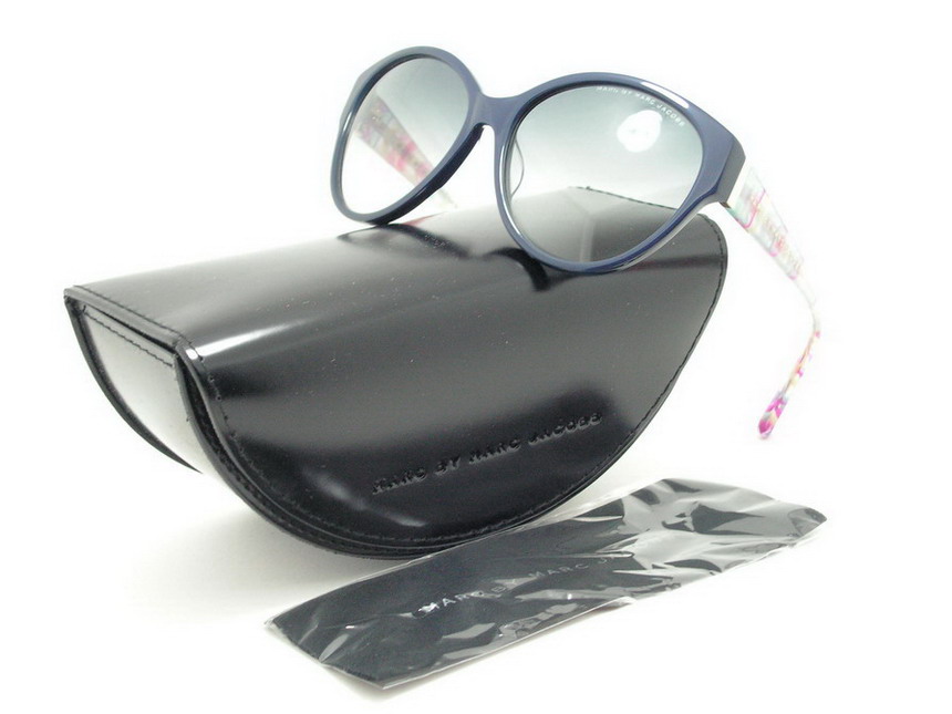 แว่นกันแดด Marc Jacobs ไฮโซมากมายค่ะ ของแท้100%และถูกสุดๆ ส่งตรงจากUS.ค่ะ