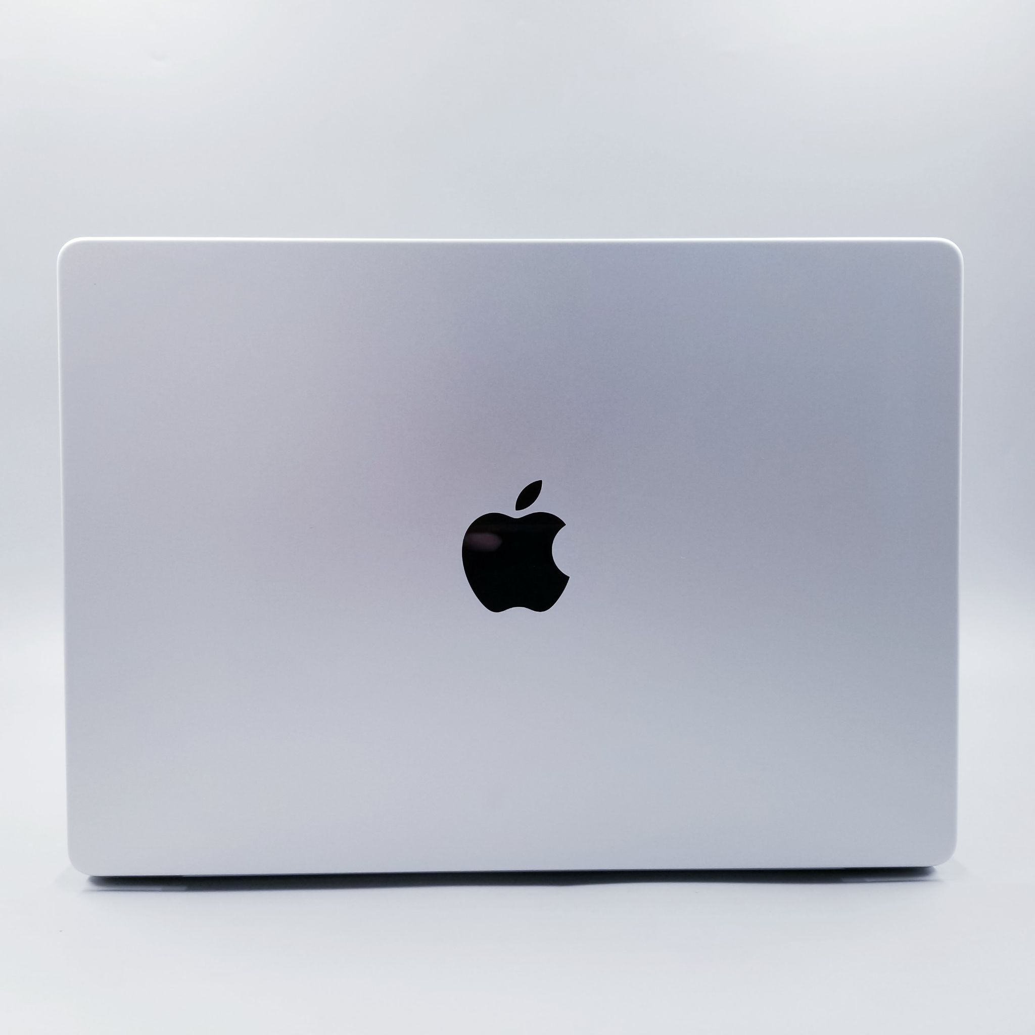 🪄 MacBook Pro 14 M1 Pro 16GB/512GB Silver 2021 🪄 ✨️ #นานๆมาที❕️MacBook Pro 14" #ศูนย์ไทย #แบต94% ราคาสุดคุ้ม ✨️