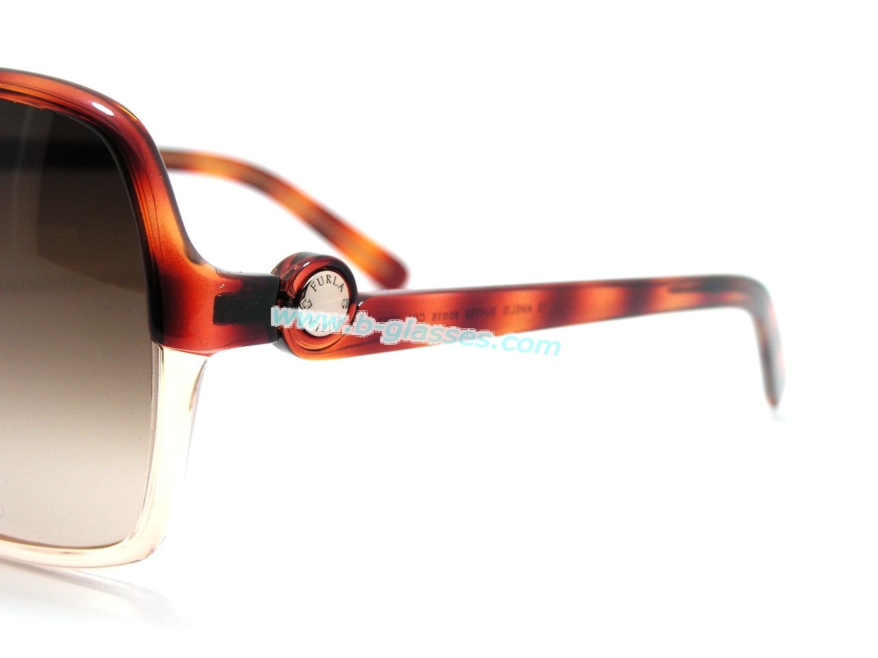 แว่นกันแดด Furla แบรนด์นี้สวยหวานแน่อนค่ะ ของแท้100%และถูกสุดๆ ส่งตรงจากUS.ค่ะ
