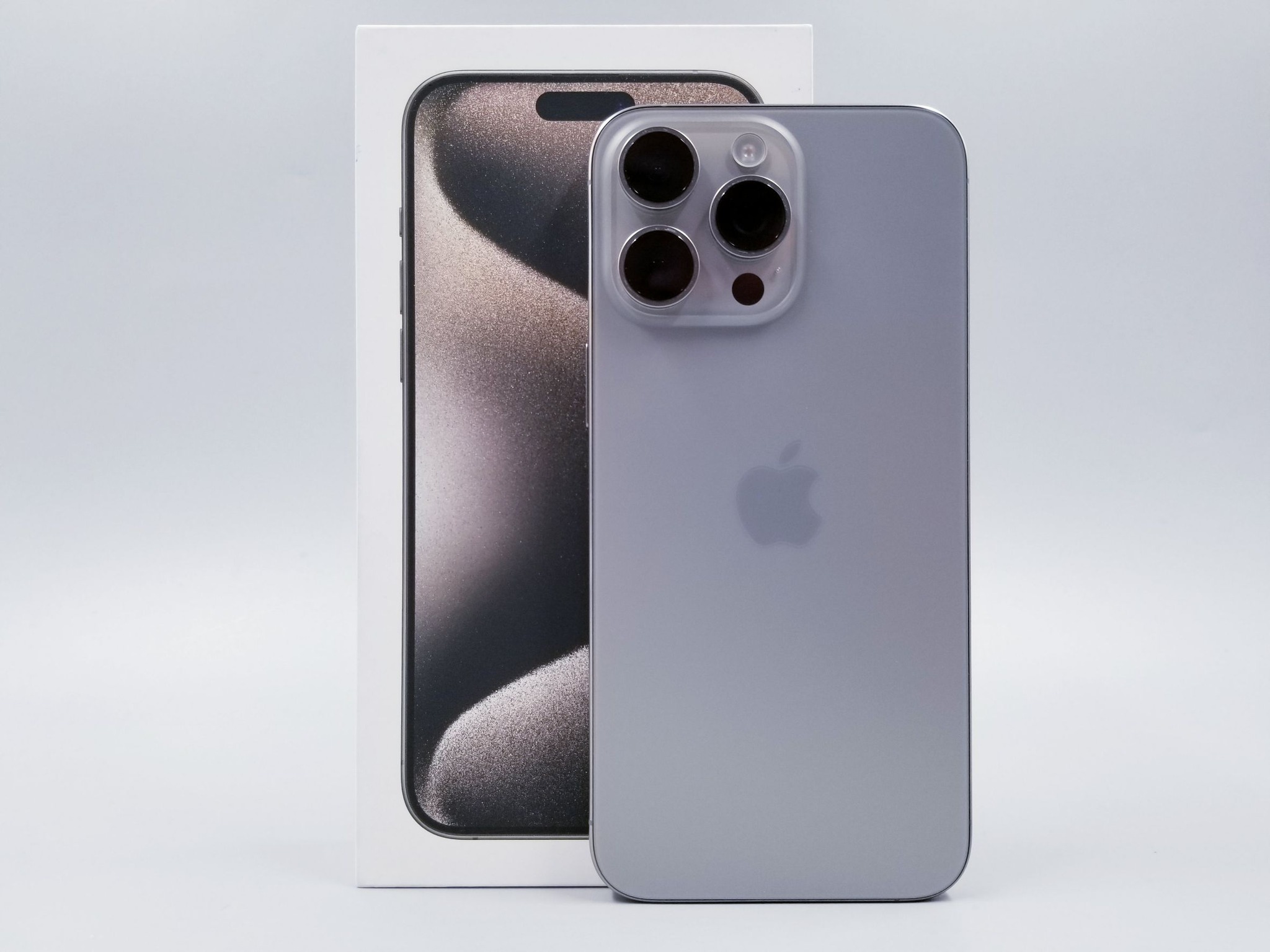 ⚪ iPhone 15 Pro Max 256GB Natural Titanium ⚪⚪ 15 Pro Max สวยครบกล่อง เครื่องเดิมๆครับ ⚪