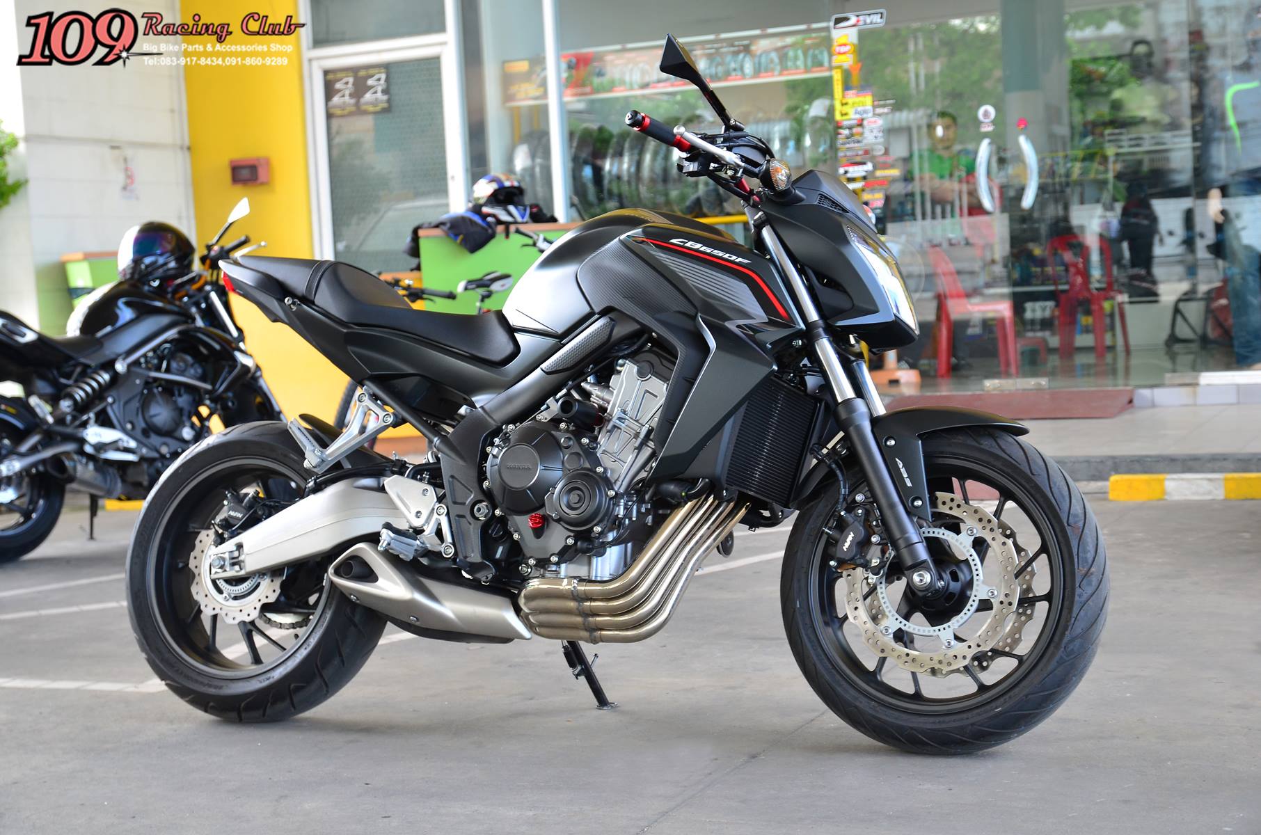กันล้มข้าง CB650F แบรนด์ Moth Racing [CB650F Frame Sliders]