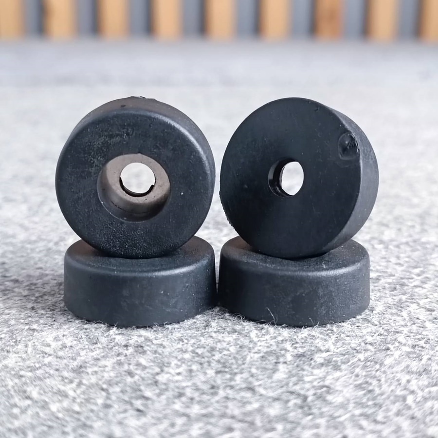 แพ็ค4อัน ยางรอง JH-4202 ยางรองตู้ลำโพง ยางรองตู้ 40x10mm ลูกยาง ยางรอง JH4202 ตู้PS เอไอ-ไพศาล