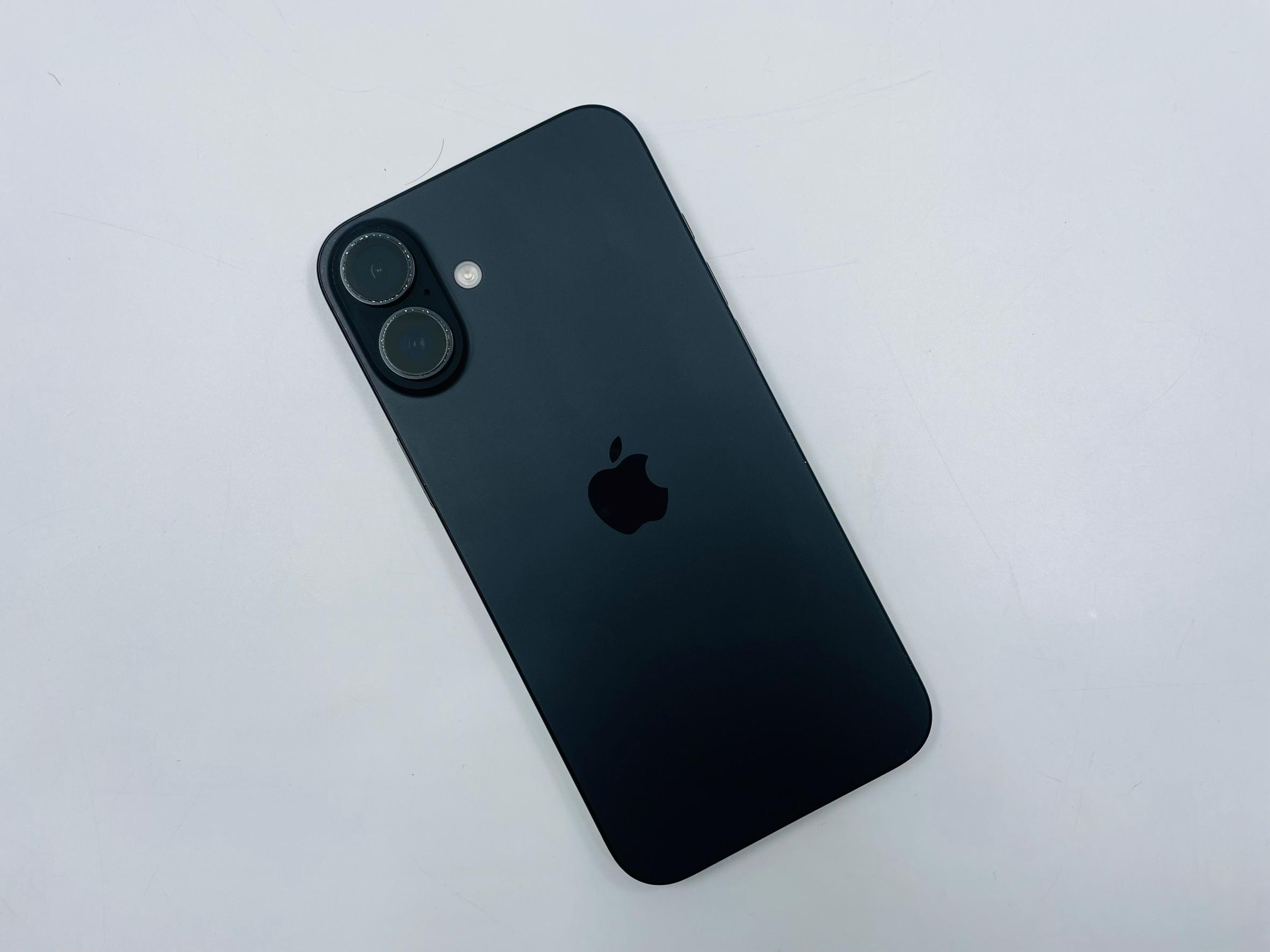 🐌 iPhone 16 Plus 128GB Black 🐌 ‼️16 Plus แบต 100% มาพร้อมประกันศูนย์ ราคาสุดคุ้ม☄️