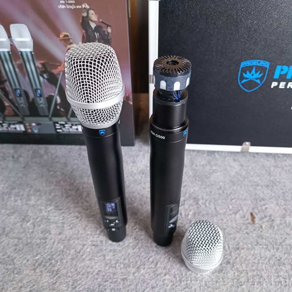 PROEUROTECH KM-D500 ไมค์ลอย UHF 4เสา ไมโครโฟน Wireless UHF ไมโครโฟนไร้สาย ไมค์ลอยคู่มือถือ โปรยูโรเทค KM D500 KMD500 เอไอ-ไพศาล