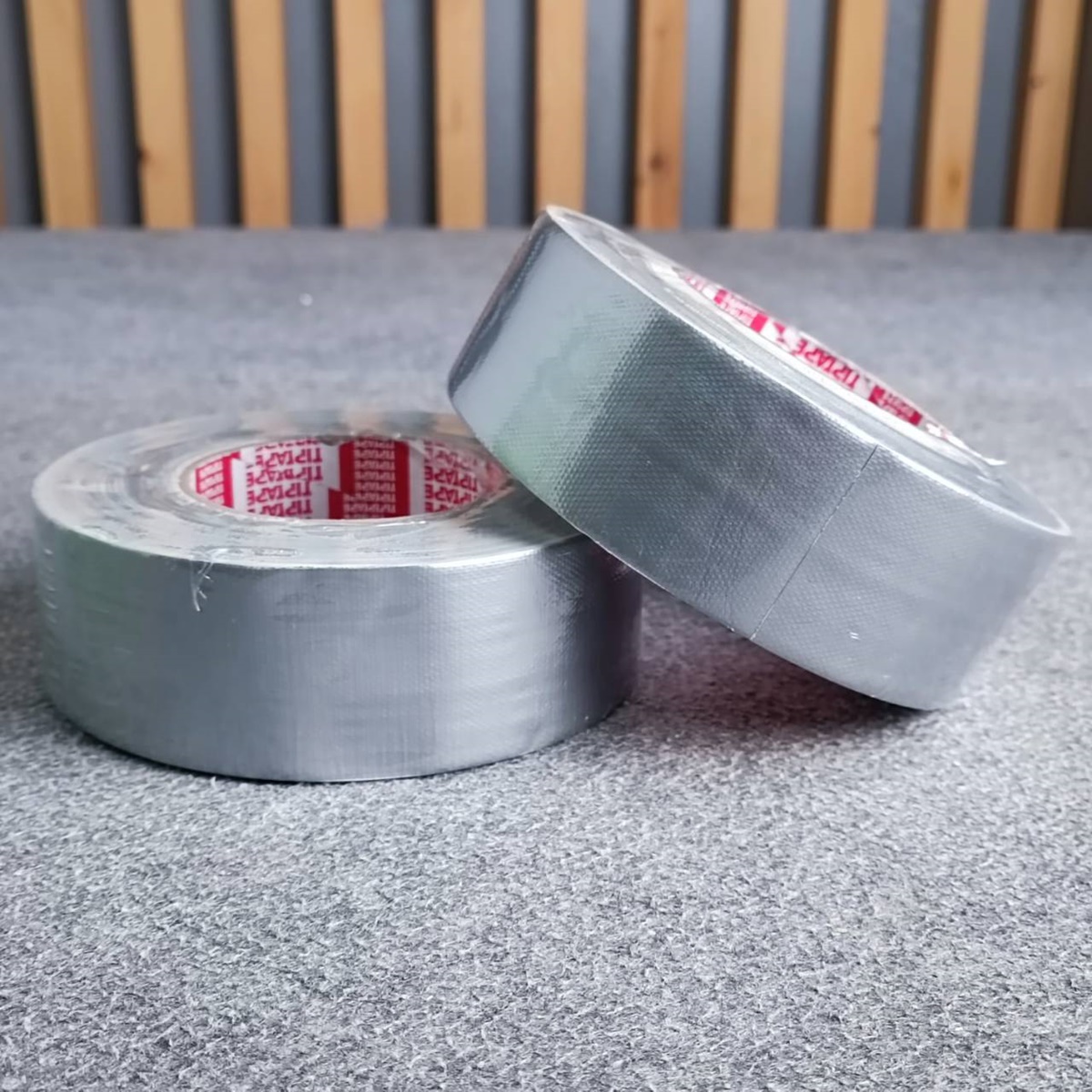 1ม้วน สีเทา แร็คซีน2นิ้ว 50หลา เทปกาว2" เทปกาว2นิ้ว เทป อุปกรณ์สำหรับงานเวที แร็คซีนสีเทา แร็คซีนยาว50หลา แร็คซีน50หลา เอไอ-ไพศาล
